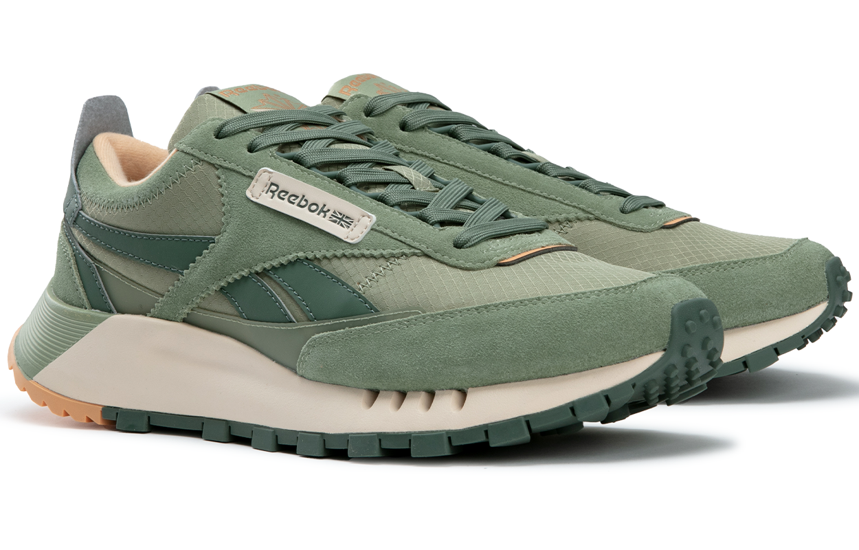 Reebok CL LEGACY W+ Low top Running Shoes Unisex Green