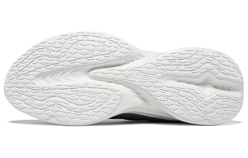 XTEP Casual Cushioning Slip Resistant Abrasion Resistant Breathable Low top Running Shoes Men’s Gray White