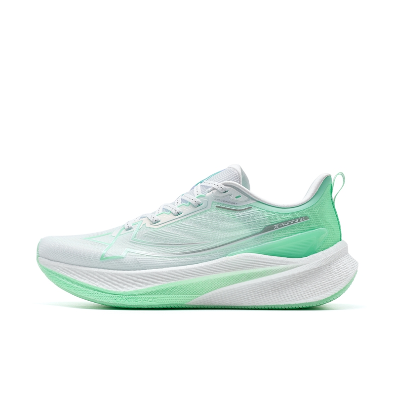 XTEP 2000km 3.0 Running Shoes Women’s Low Top New White/Light Neon Turquoise
