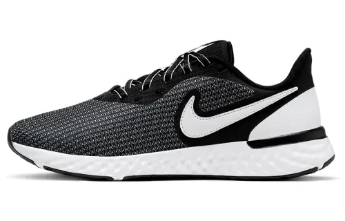 Nike Revolution 5 Ext 'Black White' Women's