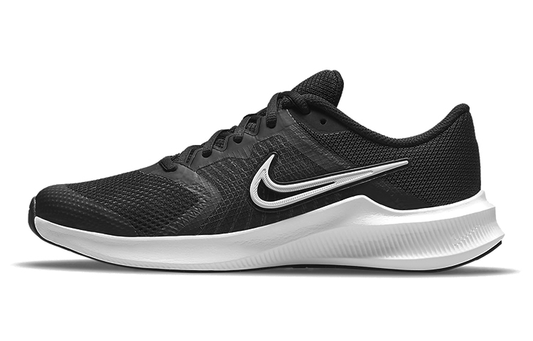 Женские кроссовки Nike Nike Downshifter 11 (черно-белые)