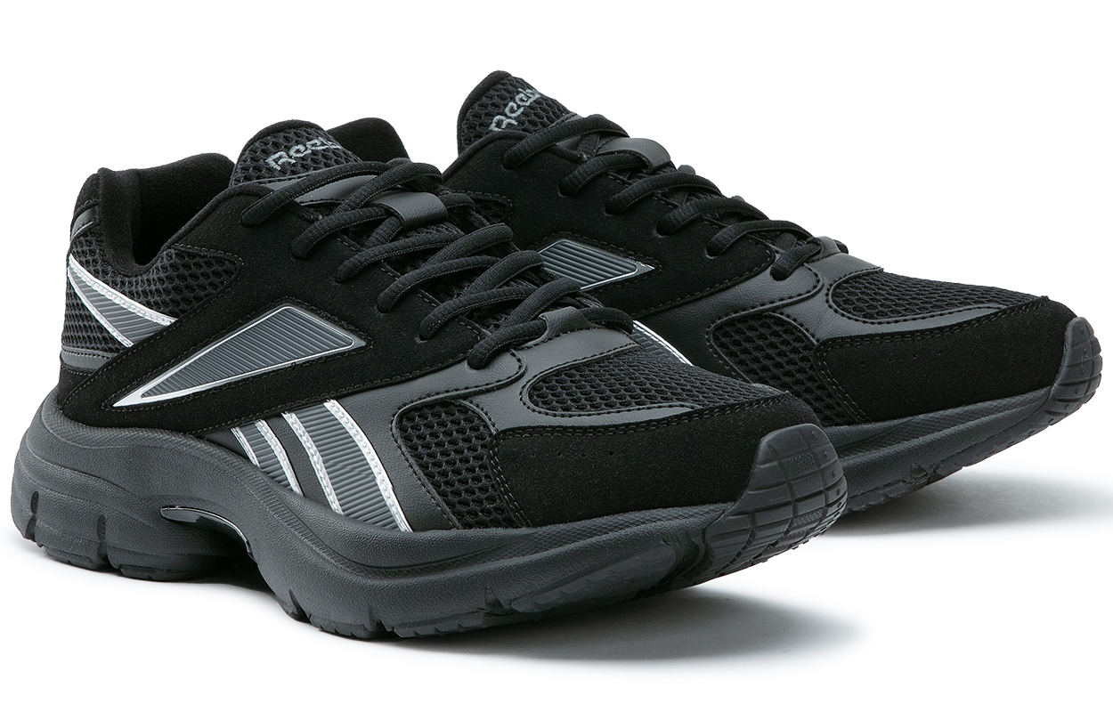 Reebok Low top Running Shoes Unisex Black Warrior