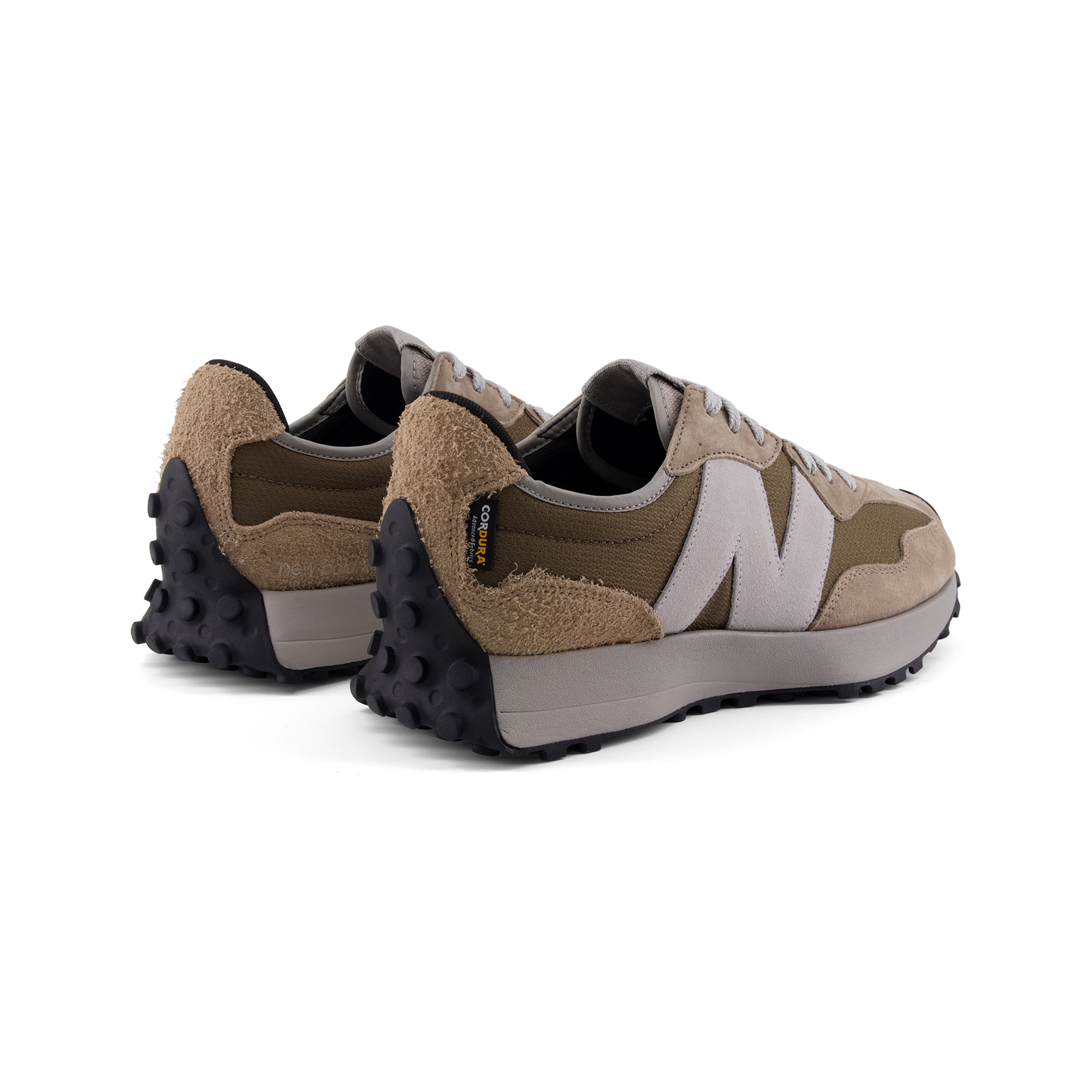327 New Balance Cordura ‘Beige Brown’