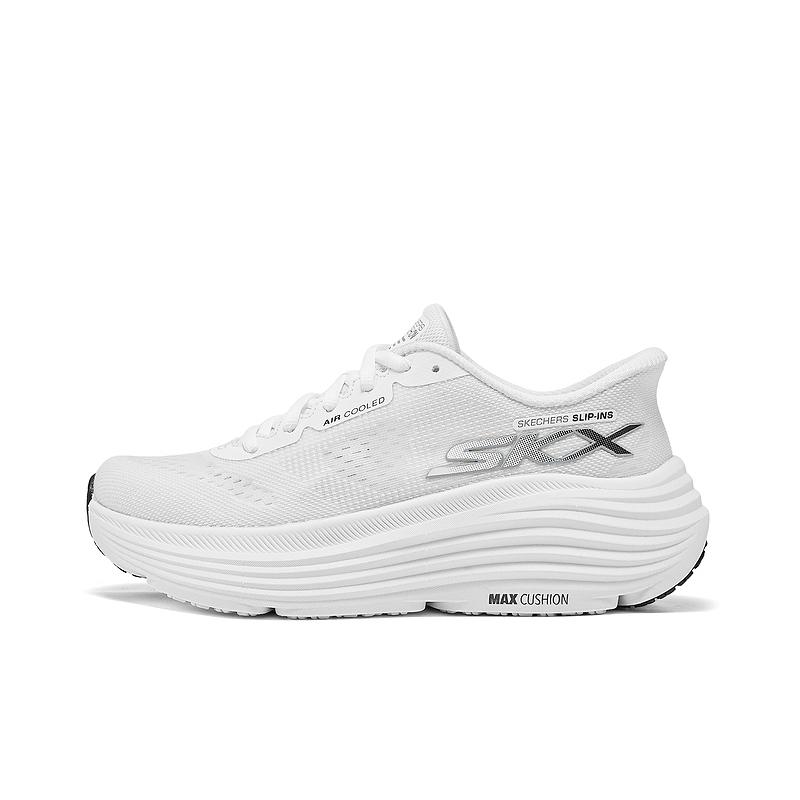 Skechers Women’s GO Comfortable Abrasion Resistant Low top Running Shoes Women’s White Black