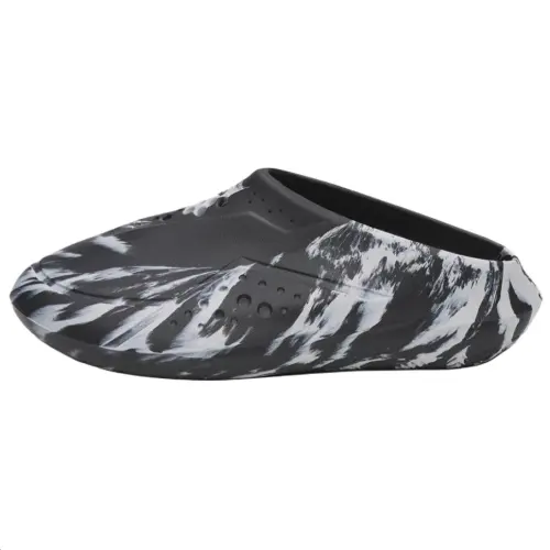 Under Armour CURRY FoamTro Closed Toe Slippers Unisex Black White