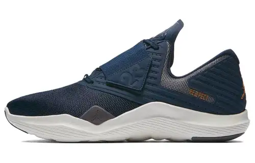 Jordan Relentless RE2PECT Derek Jeter