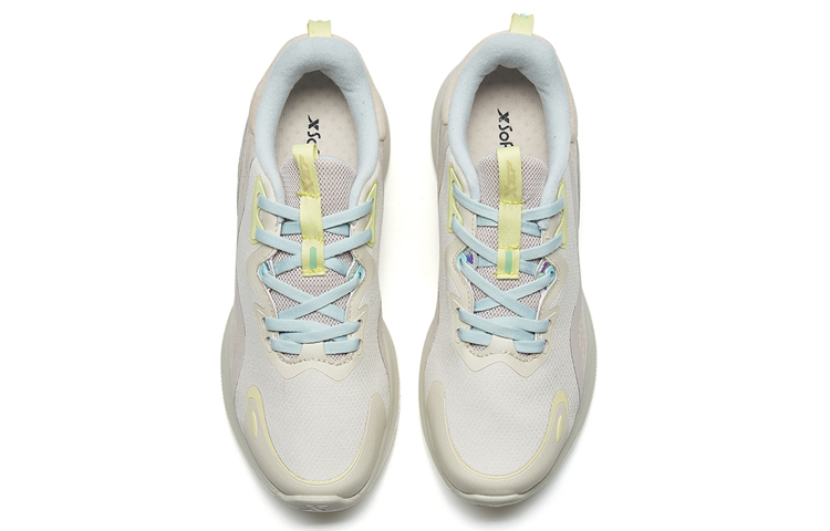 XTEP Soft Cube Running Shoes Women’s Low Top Beige/Gray