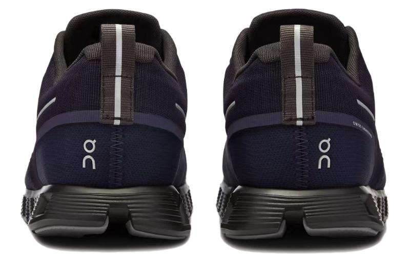 On Running Cloud 5 Waterproof Midnight Magnet