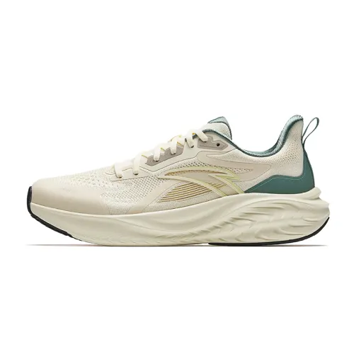 Anta Cloud Touch Slip Resistant Abrasion Resistant Lightweight Height Increasing Rebound Low top Casual Running Shoes