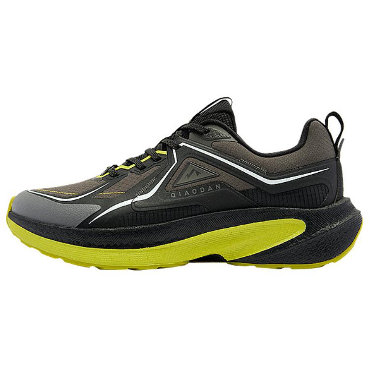 QIAODAN Slip Resistant, Abrasion Resistant, Rebound Low top Sprint Running Shoes Men’s Brown Black Green
