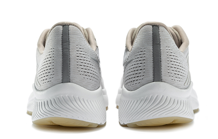 Saucony Guide 14 Abrasion Resistant Breathable Support Low top Running Shoes Women’s Beige Gray