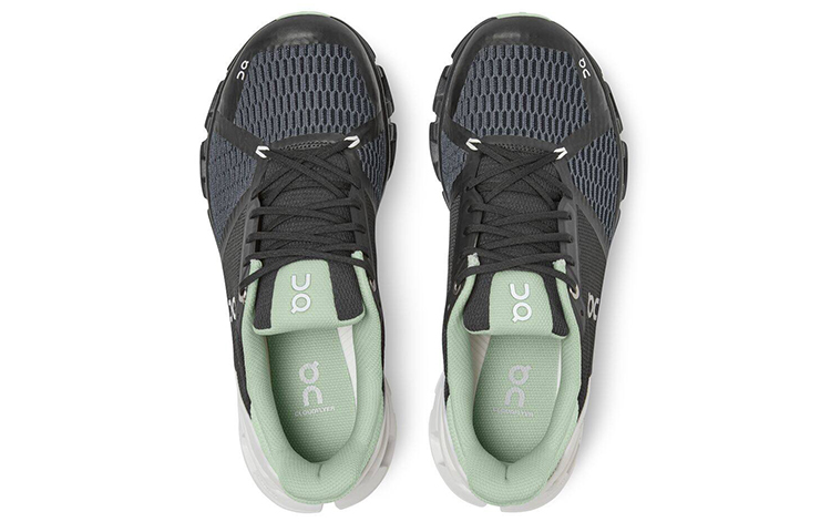On Women’s Cloudflyer ‘Black White’