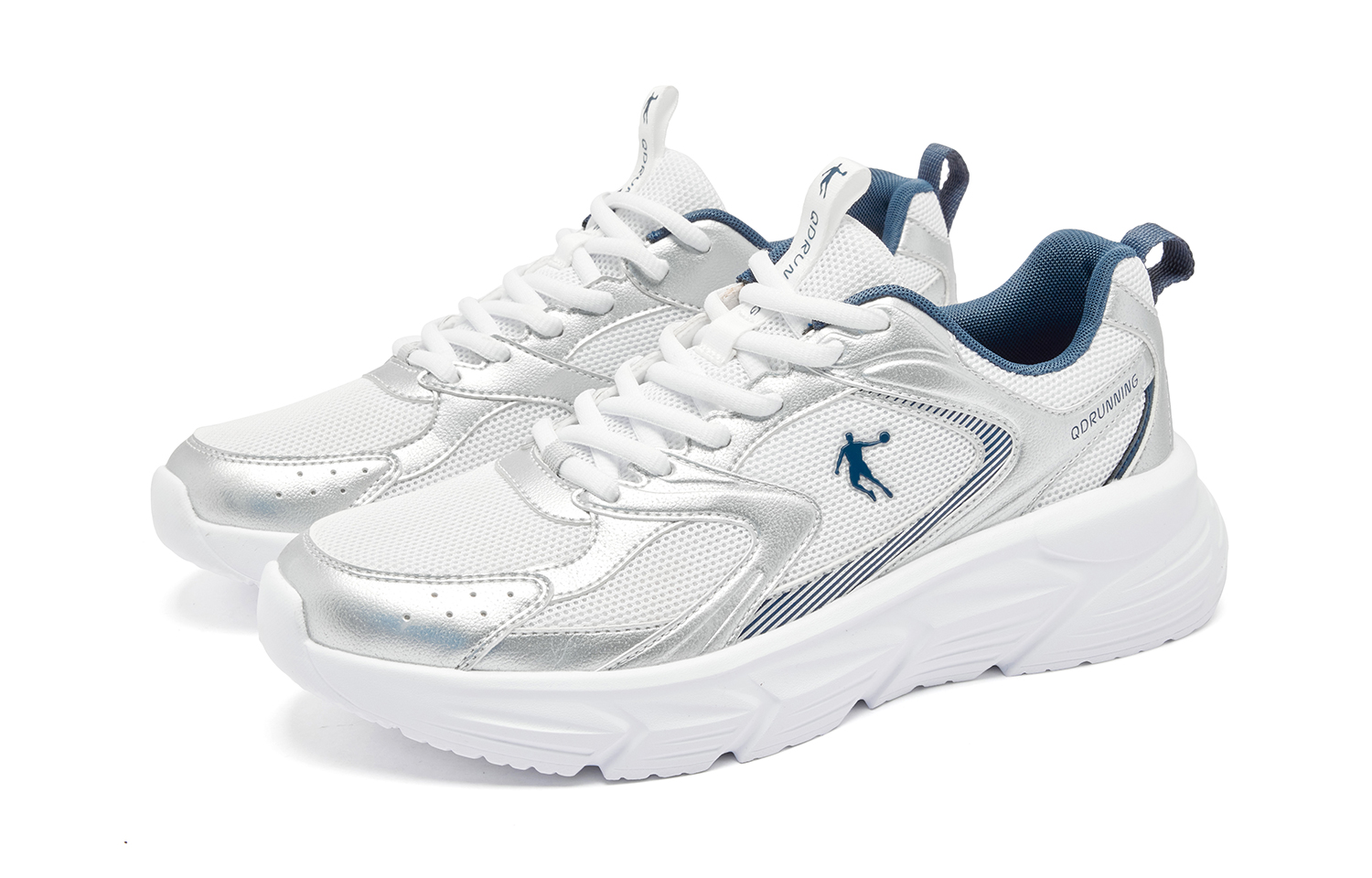 QIAODAN Cushioning Slip Resistant Abrasion Resistant Low top Casual Running Shoes Men’s White Silver