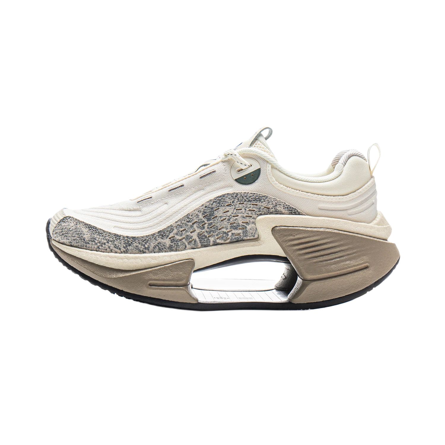 Li Ning Cushioning Abrasion Resistant Lightweight Low top Casual Running Shoes Women’s Ecru Black