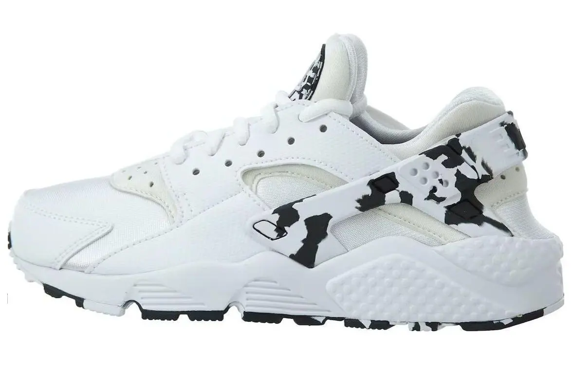 Nike Air Huarache Abrasion Resistant, Lightweight, Balanced Abrasion Resistant, Lightweight, Balanced Low top Casual
