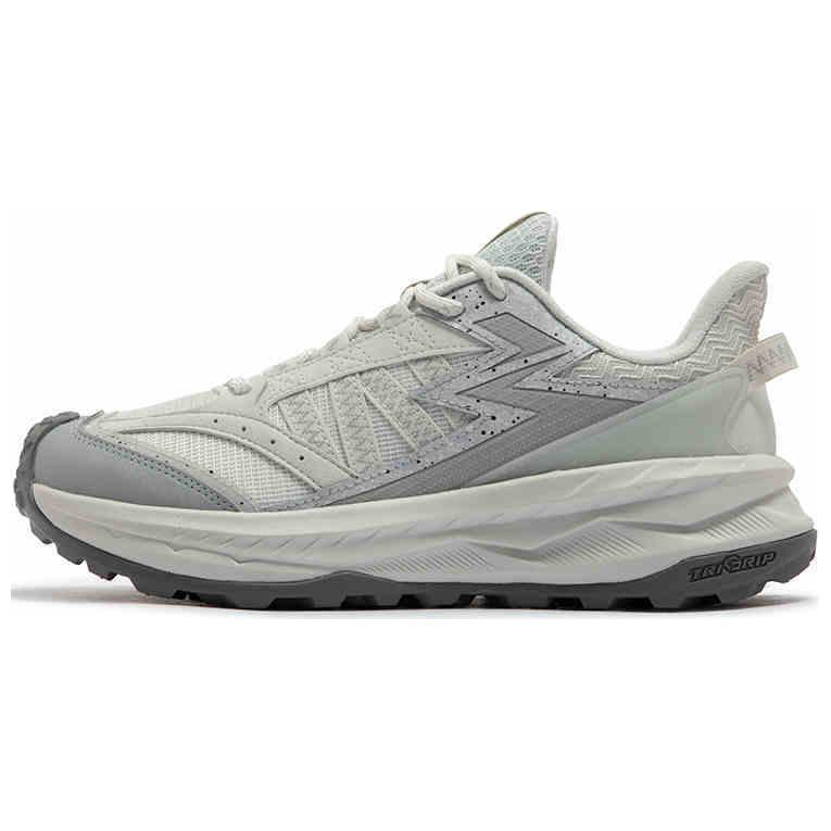 361° Slip Resistant Coverage Abrasion Resistant Slip Resistant Coverage Abrasion Resistant Low top Trail Running