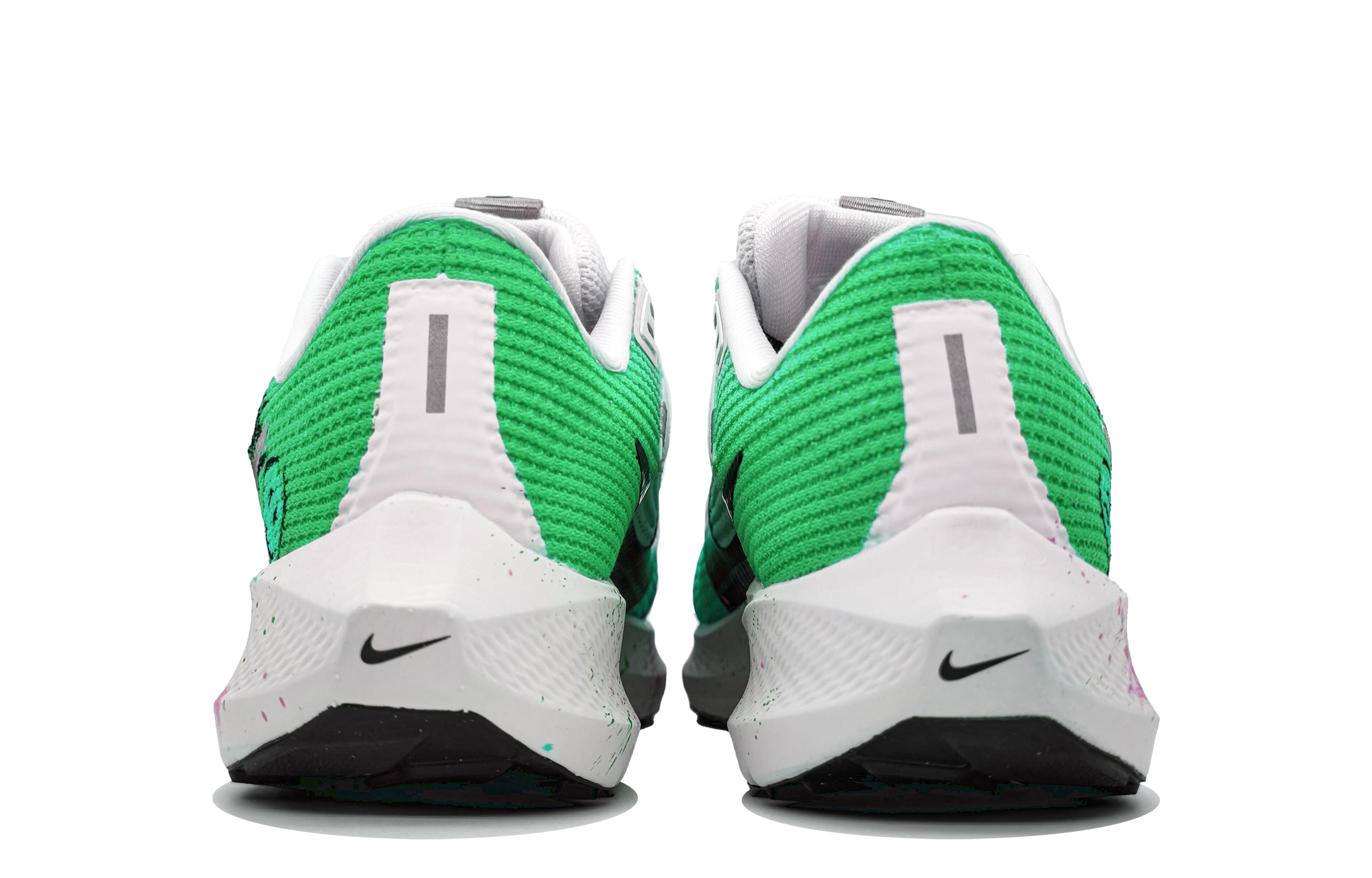 Nike Air Zoom Pegasus 40 Abrasion Resistant, Breathable, Slip Resistant Abrasion Resistant Breathable Slip Resistant