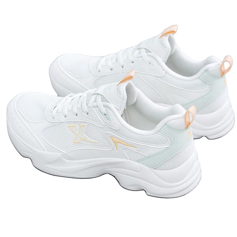XTEP Hydrogen Wind Technology Breathable And Lightweight Low top Casual Running Shoes Women’s White Green
