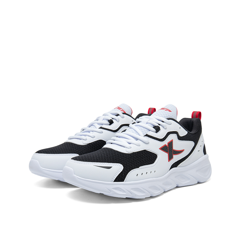 XTEP Breathable And Lightweight Low top Casual Running Shoes Men’s New White Black