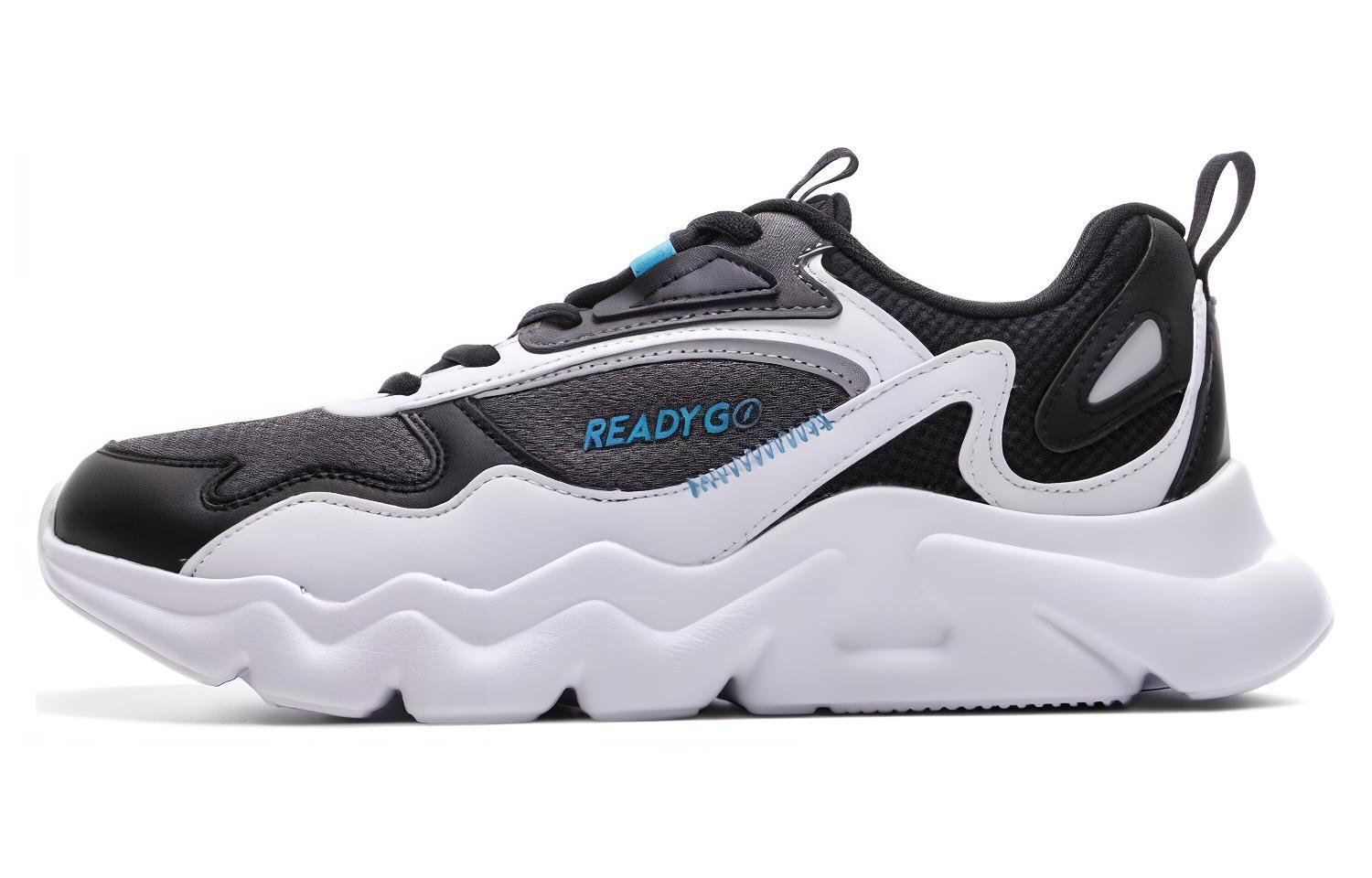 QIAODAN Comfortable Low top Running Shoes Men’s Black White