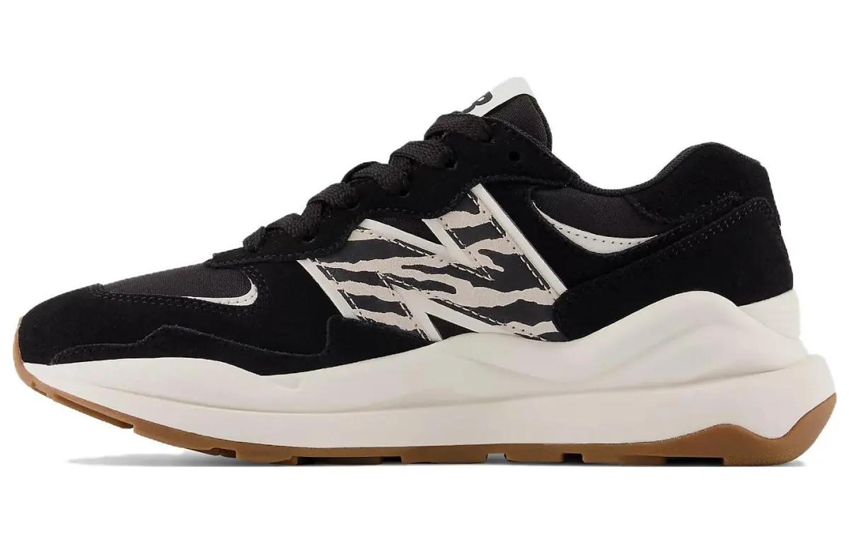 57/40 Wmns New Balance 'Black Zebra' Women's