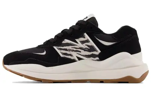 57/40 Wmns New Balance 'Black Zebra' Women's