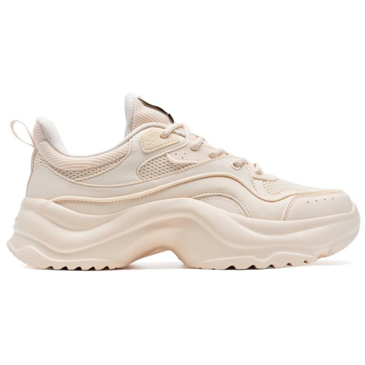 XTEP Marshmallow Breathable Lightweight Height Increasing Low top Casual Running Shoes Women’s Gishi Orange