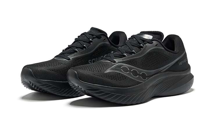 Saucony Kinvara 15 Triple Black