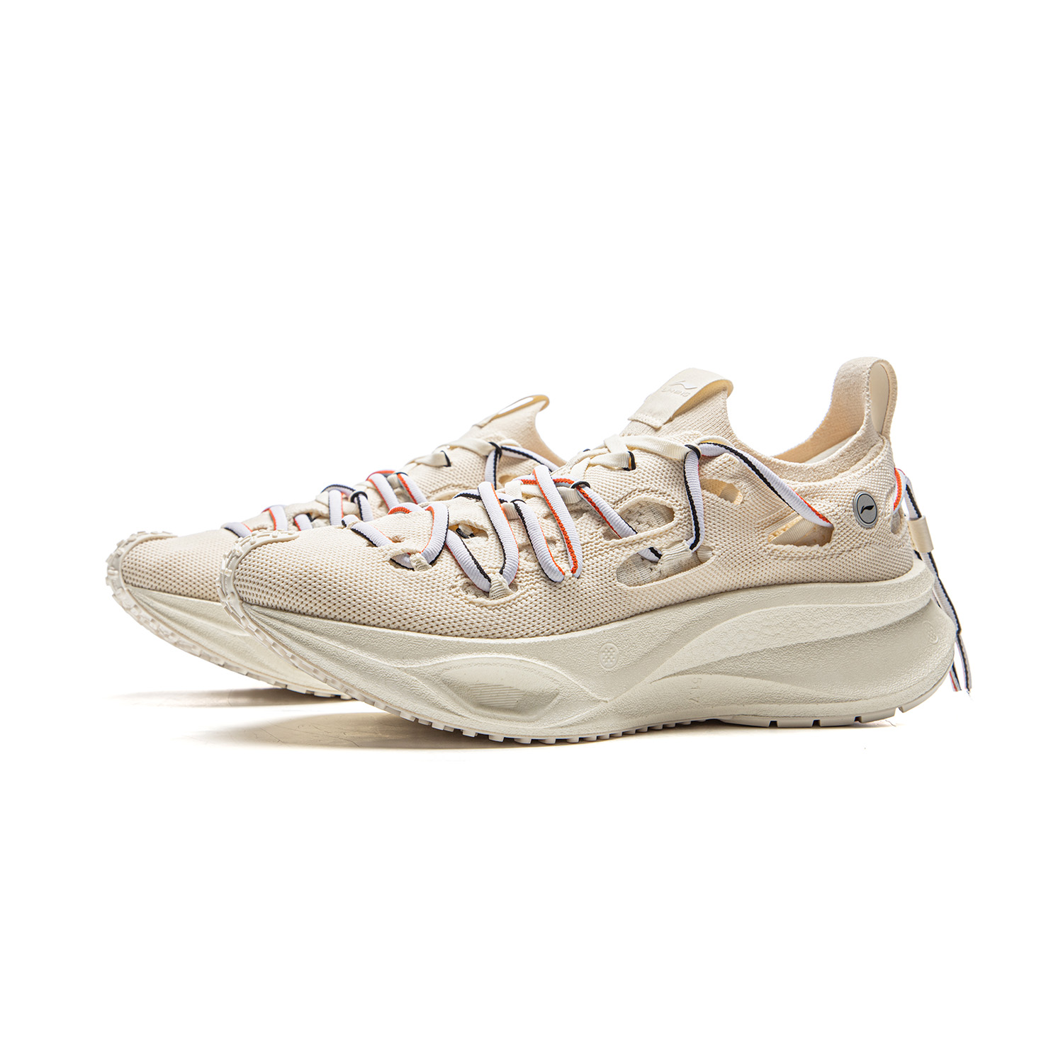 Li Ning Slip Resistant, Abrasion Resistant, Reflective Low top Casual Running Shoes Unisex Pearl White
