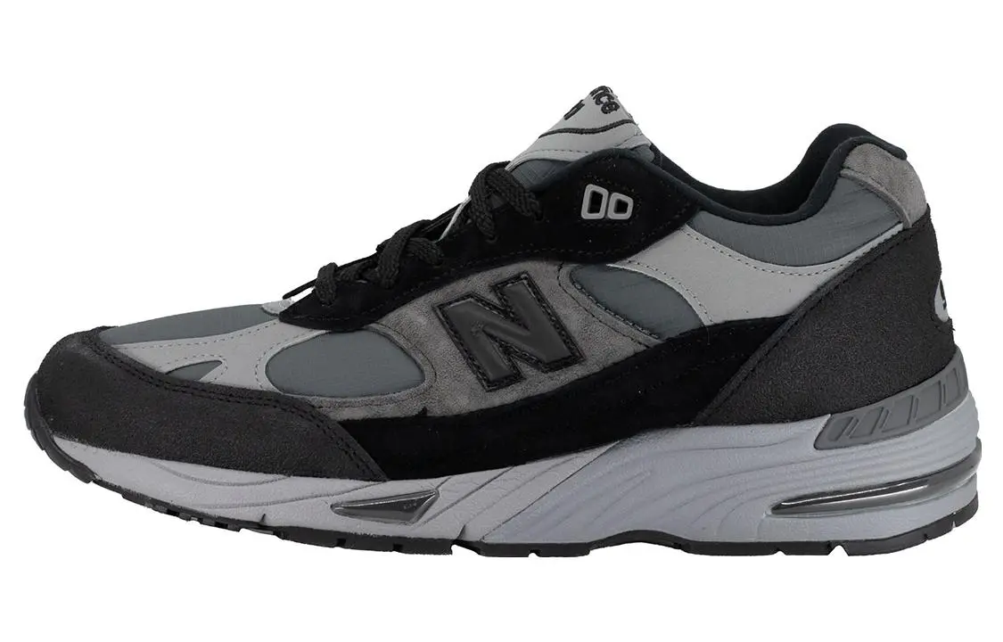 991 New Balance Made in England 'Urban Winter Pack - Black'
