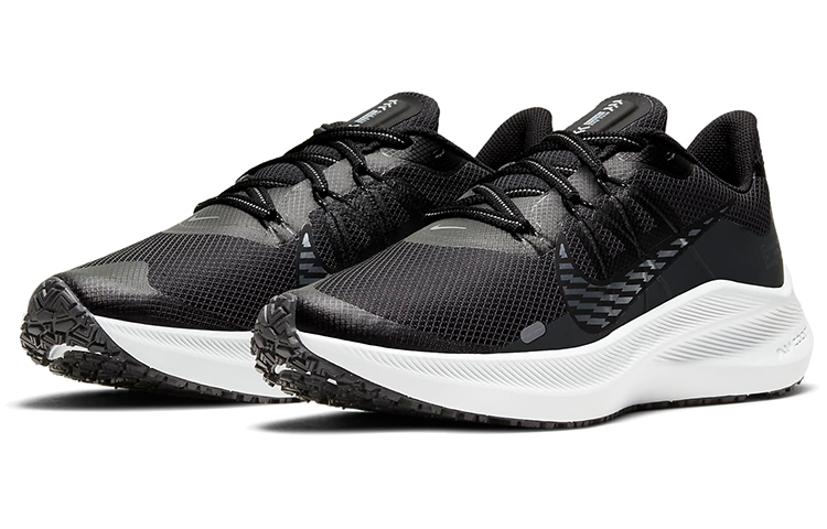 Женские кроссовки Nike Zoom Winflo 7 Shield (черно-белые) — Чёрный / белый — фото 3