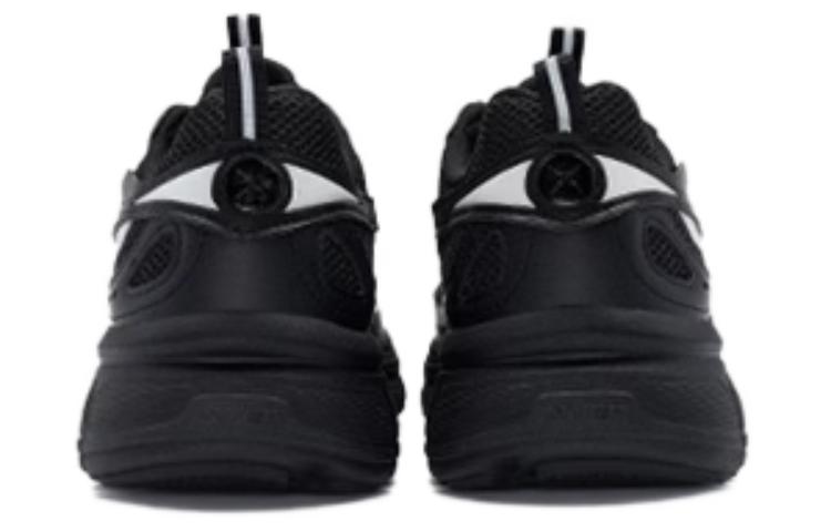 XTEP Cushioning, Wear Resistant Low top Running Shoes Women’s Black