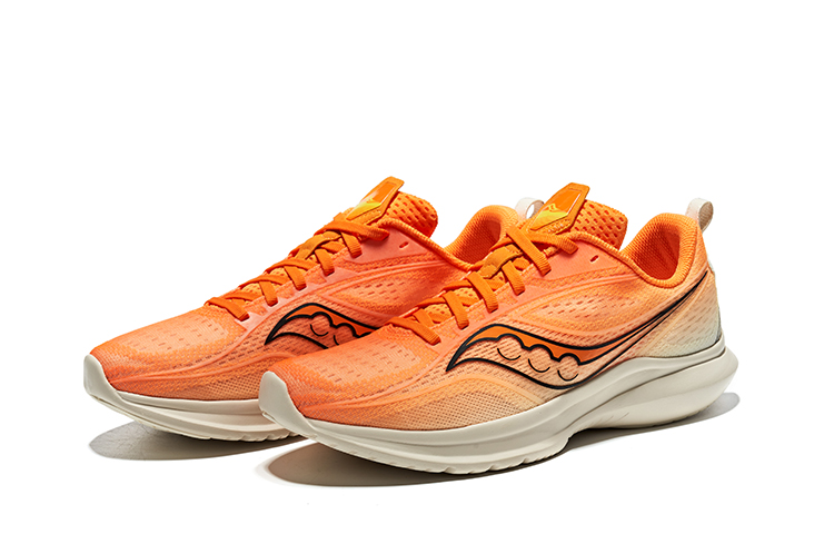 Saucony Kinvara Essence 13 Low top Running Shoes Unisex Orange