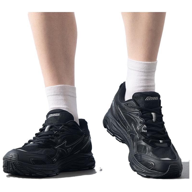 Mizuno LG 10S Comfortable Abrasion Resistant, Breathable, Lightweight Low top Running Shoes Unisex Black