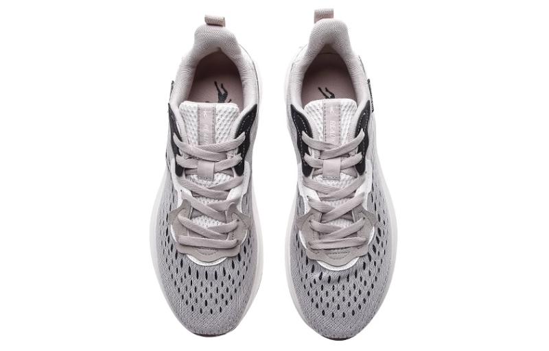 QIAODAN Cushioning, Wear Resistant Low top Running Shoes Men’s Pumice/Black