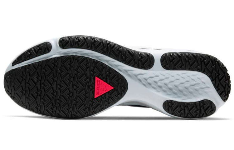 Женские кроссовки Nike React Miler 1 Shield (черный / белый) — Чёрный / белый — фото 6
