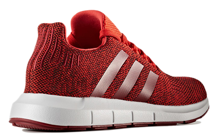 Adidas Swift Run ‘Red’