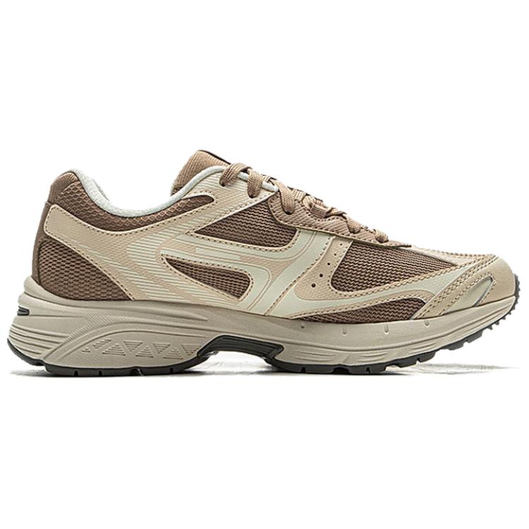 Li Ning Pentium P1000 Comfortable And Trendy Slip Resistant Abrasion Resistant Coverage
