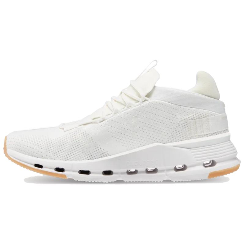 Женские кроссовки On Cloudnova Undyed (белые)