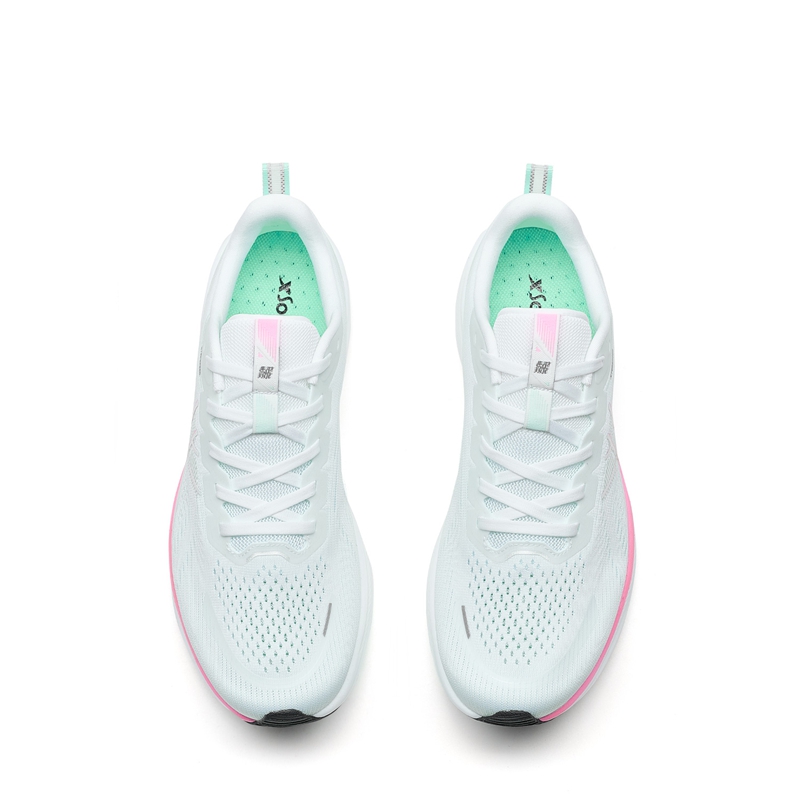 XTEP 6.0 Speed Cushioning Breathable Slip Resistant Low top Casual City Commuting Training Running Shoes Women’s