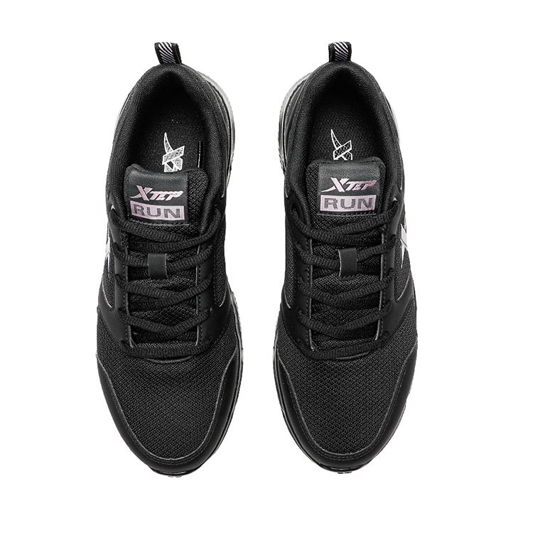 XTEP Breathable And Lightweight Low top Casual Running Shoes Women’s Black Purple