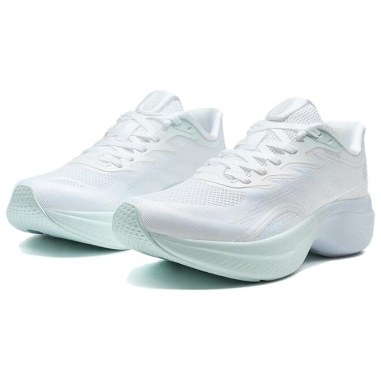 XTEP Abrasion Resistant Breathable Abrasion Resistant Breathable Low top Casual Running Shoes Women’s White