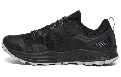 Saucony Peregrine Falcon 10 Low top Running Shoes Men's Black Wide Women's
