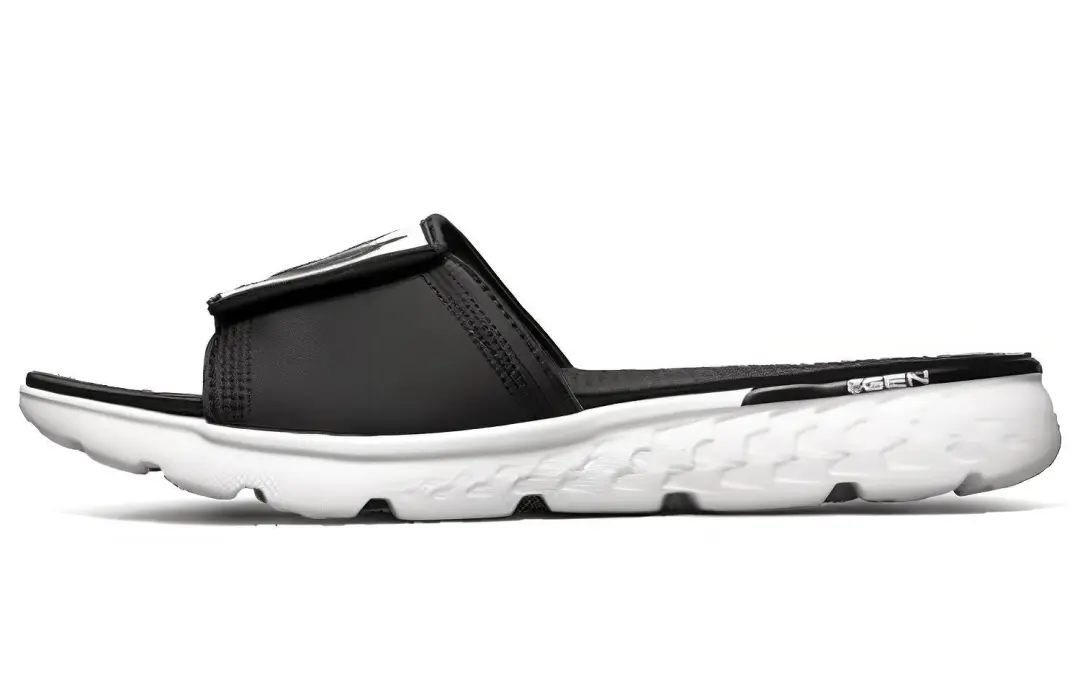 Skechers On The Go 400 Casual Slippers 'Black White'