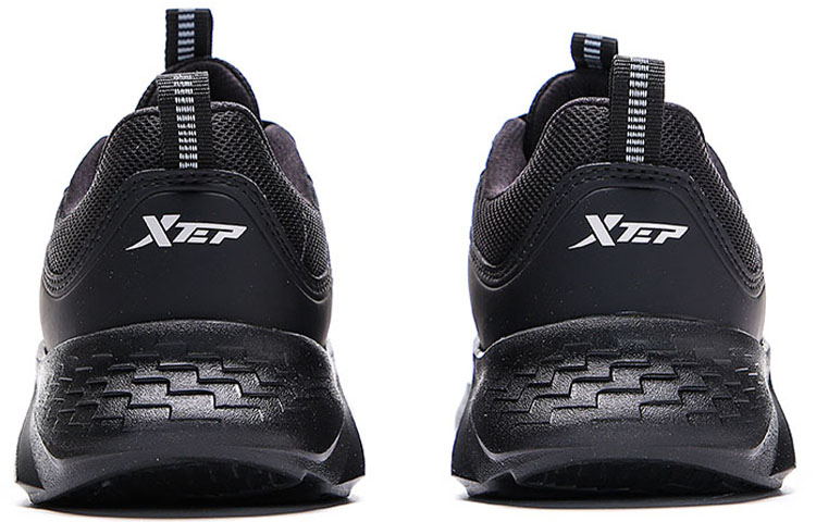 XTEP Slip Resistant, Abrasion Resistant, Lightweight Low top Running Shoes Women’s Black