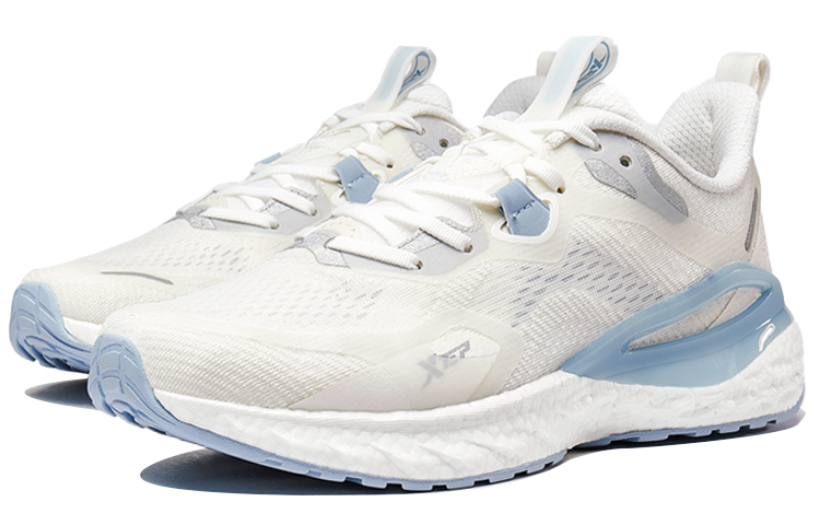 XTEP Power Nest 1.0 Cushioned Slip Resistant Abrasion Resistant Low Top Dynamic Foam Casual Running Shoes Men's White