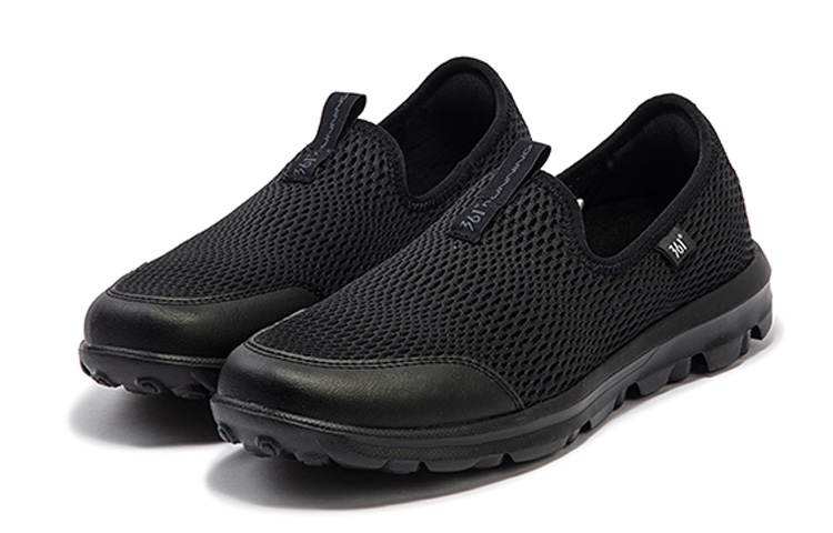 361° Slip Resistant And Breathable Low top Running Shoes Women’s Obsidian Black