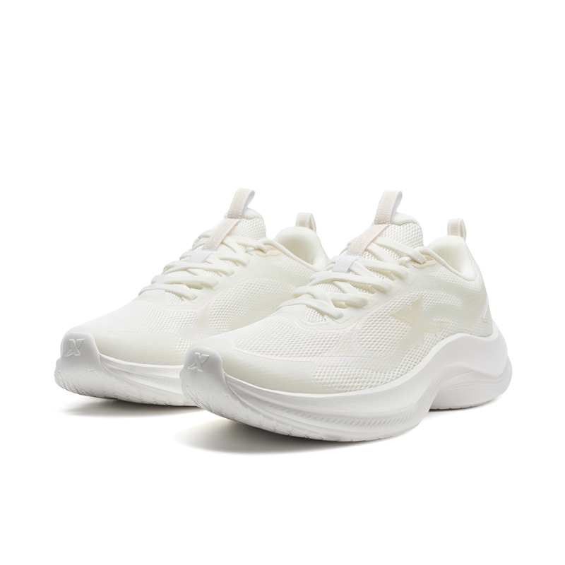 XTEP Feather Low top Casual City Commuting Running Shoes Women’s Sail White
