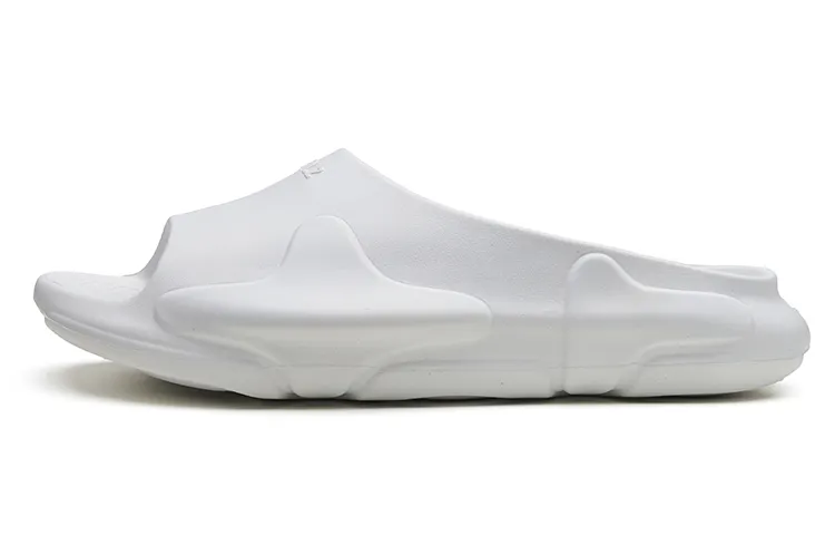 EQLZ EQUALIZER Oasis Quiet Abrasion Resistant Slide Slippers Unisex Devil White
