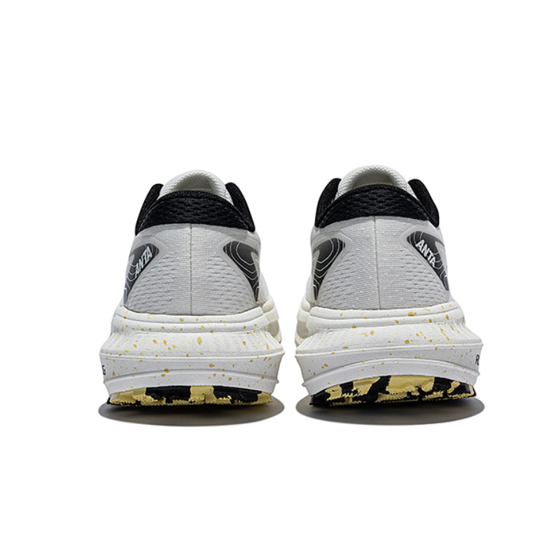 CHAOJIANTA Cushioning, Wear Resistant Running Shoes Men’s Ivory White